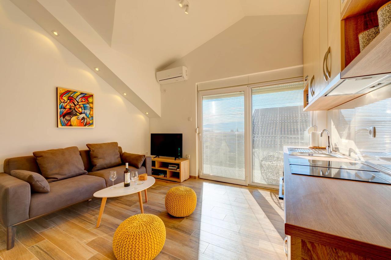 42° North Apartments Tivat Exterior photo